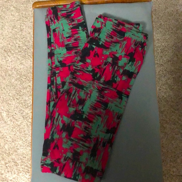 LulaRoe NWOT leggings OS. - Picture 1 of 1